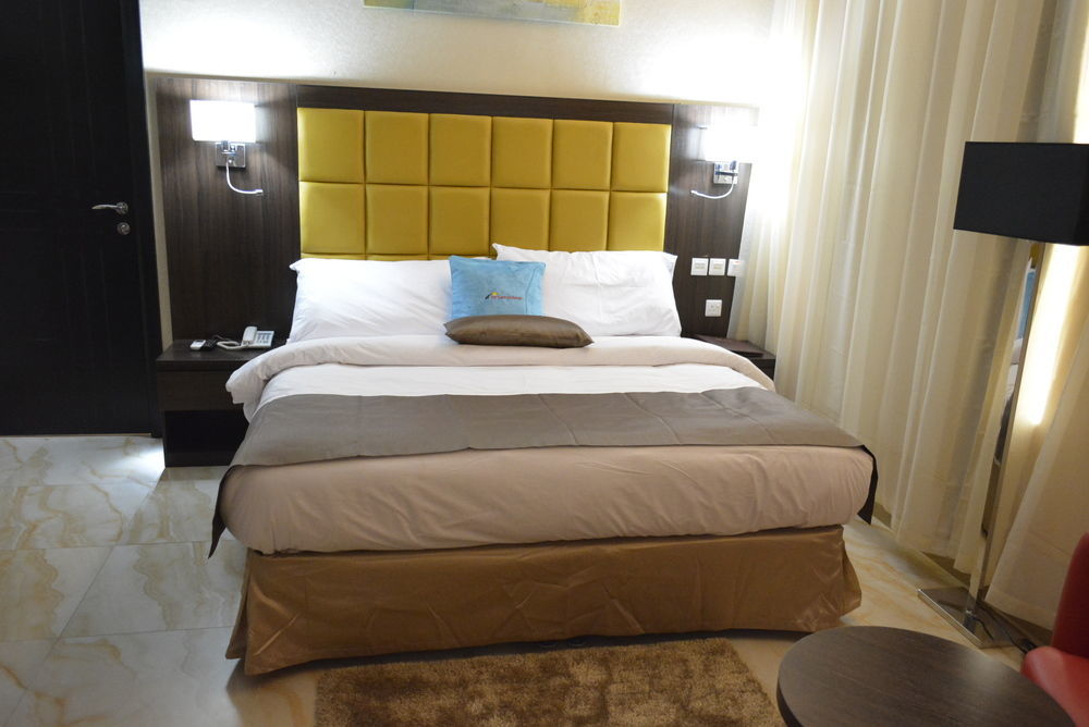 De Santos Hotel Awka Exterior photo